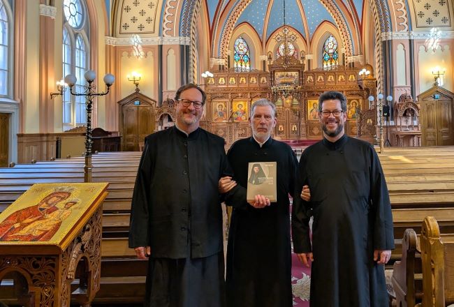 Welcoming a group from the Uspensky Cathedral Parish of the Orthodox Archdiocese of Helsinki & All Finland at St. Georgios Cathedral of Stockholm