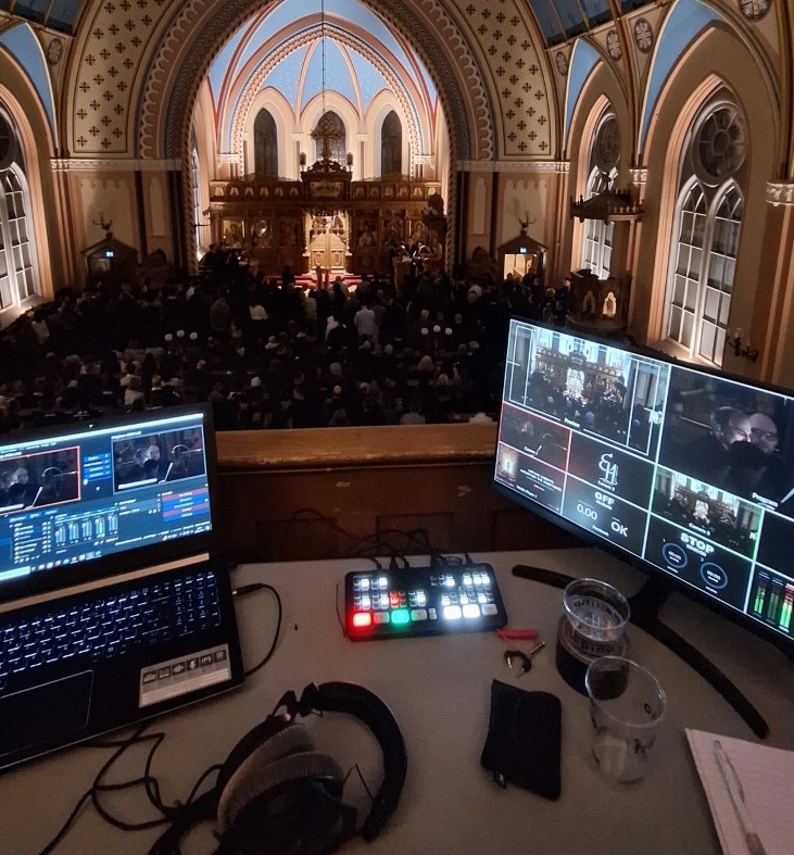 Live streaming during Easter 2026